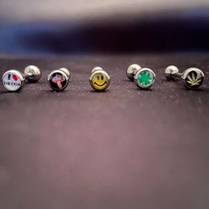 🌳 4/$20 “GREEN” Set of 5 Tongue Rings